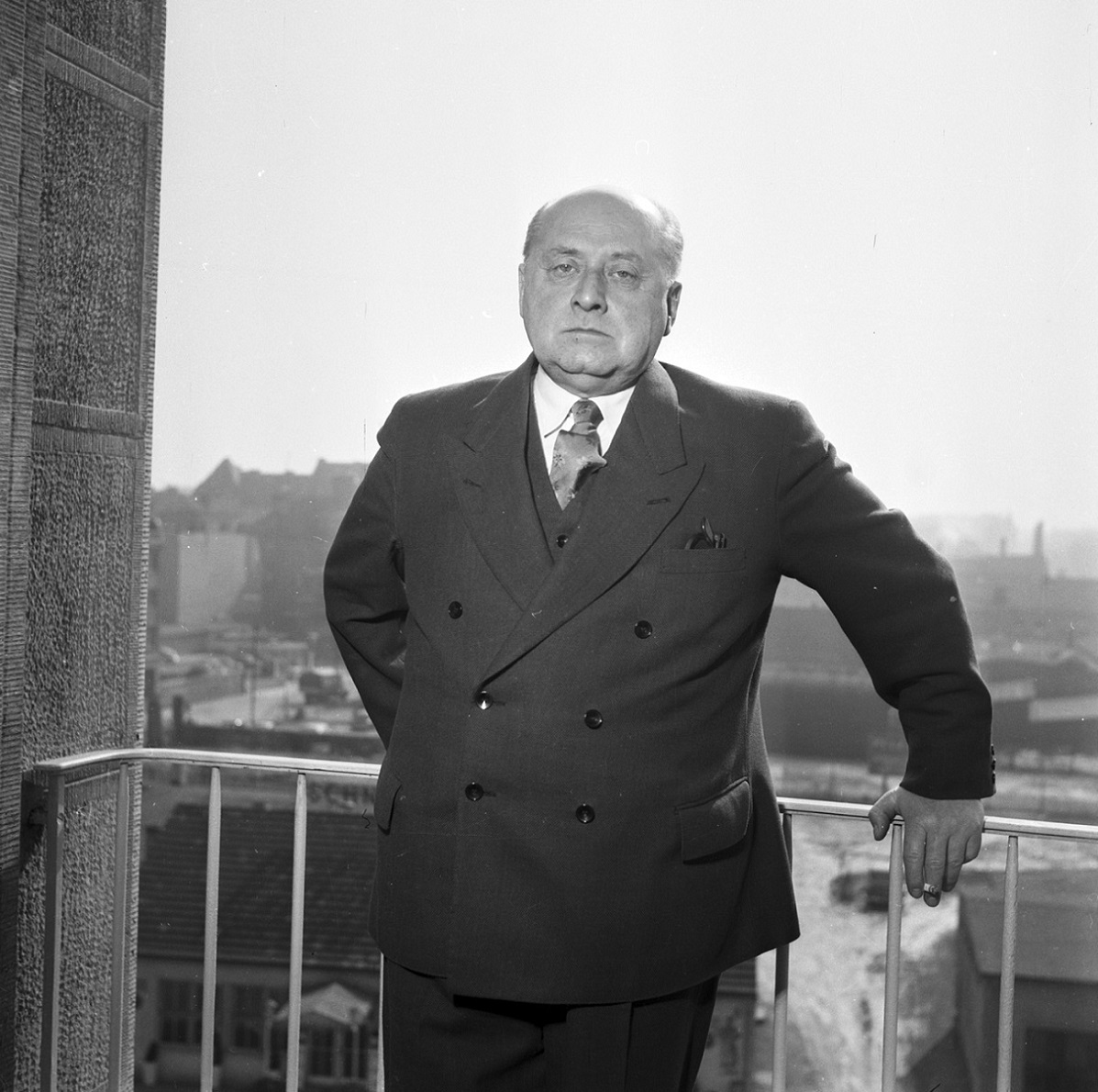 Gottfried Benn, BSB / Bildarchiv / Fotoarchiv Timpe (InC)