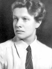 Hertha Sponer, 1935