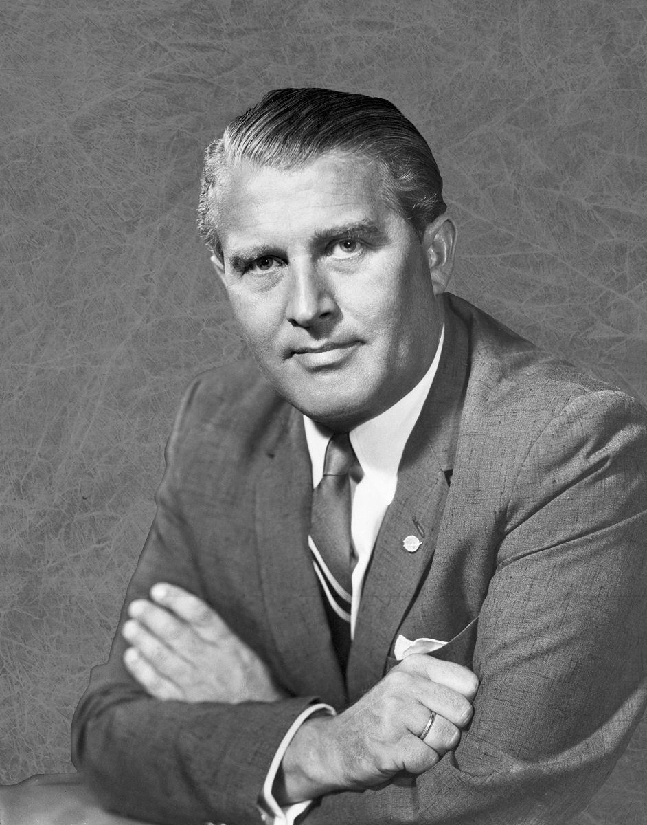 Wernher von Braun, NASA (InC)
